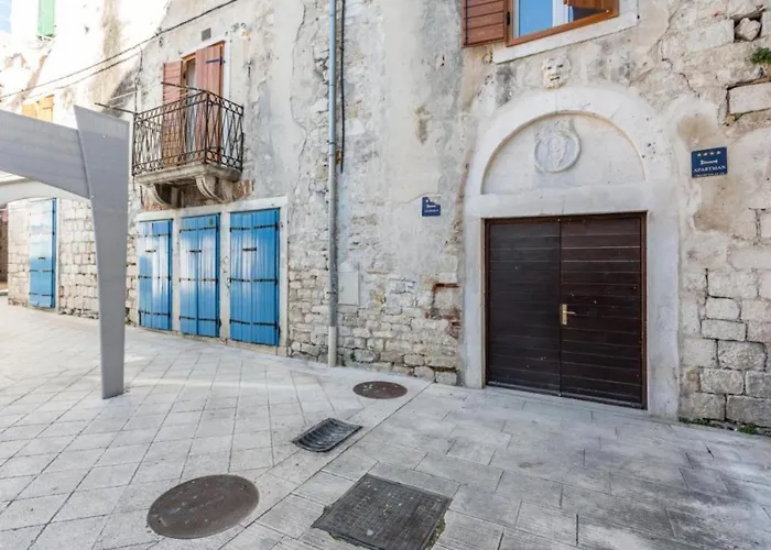 Boutique Ria Apartment In Diocletian Palace Split