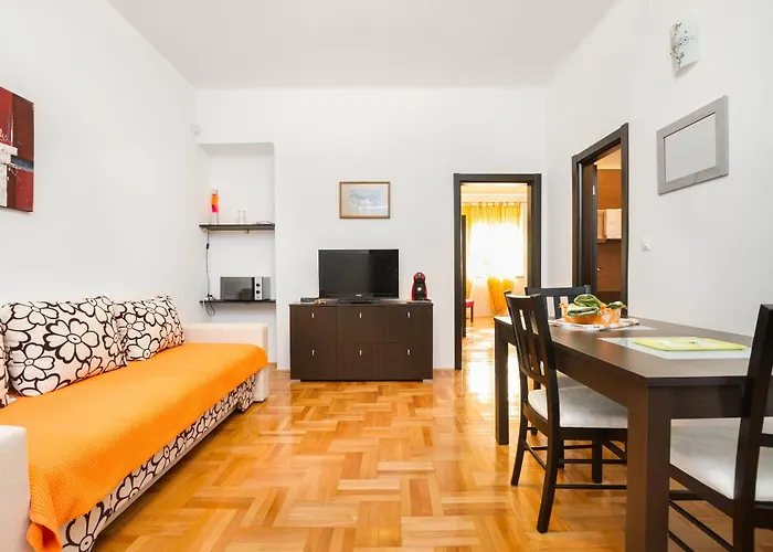 Apartments Naja Split