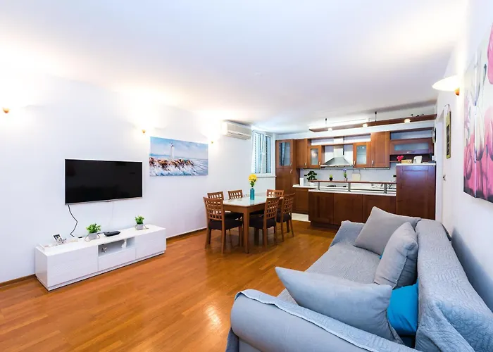 Summer Dream Apartment Split