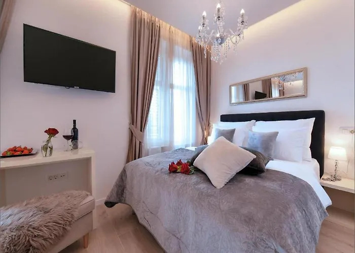 Boutique Via Porto Rooms Split