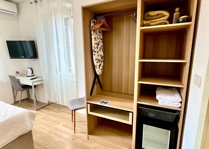Soukki Town Centre Suites 1 Split