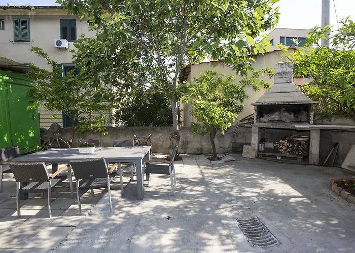 Haustierfreundliches Villa Lole Split