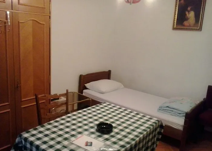 Rooms Nikola - 2 Rooms Split